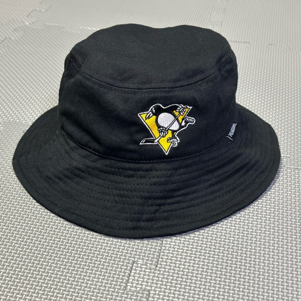 Pittsburgh Penguins Solid Black Bucket Hat Embroidered Logo Hockey NHL Cotton